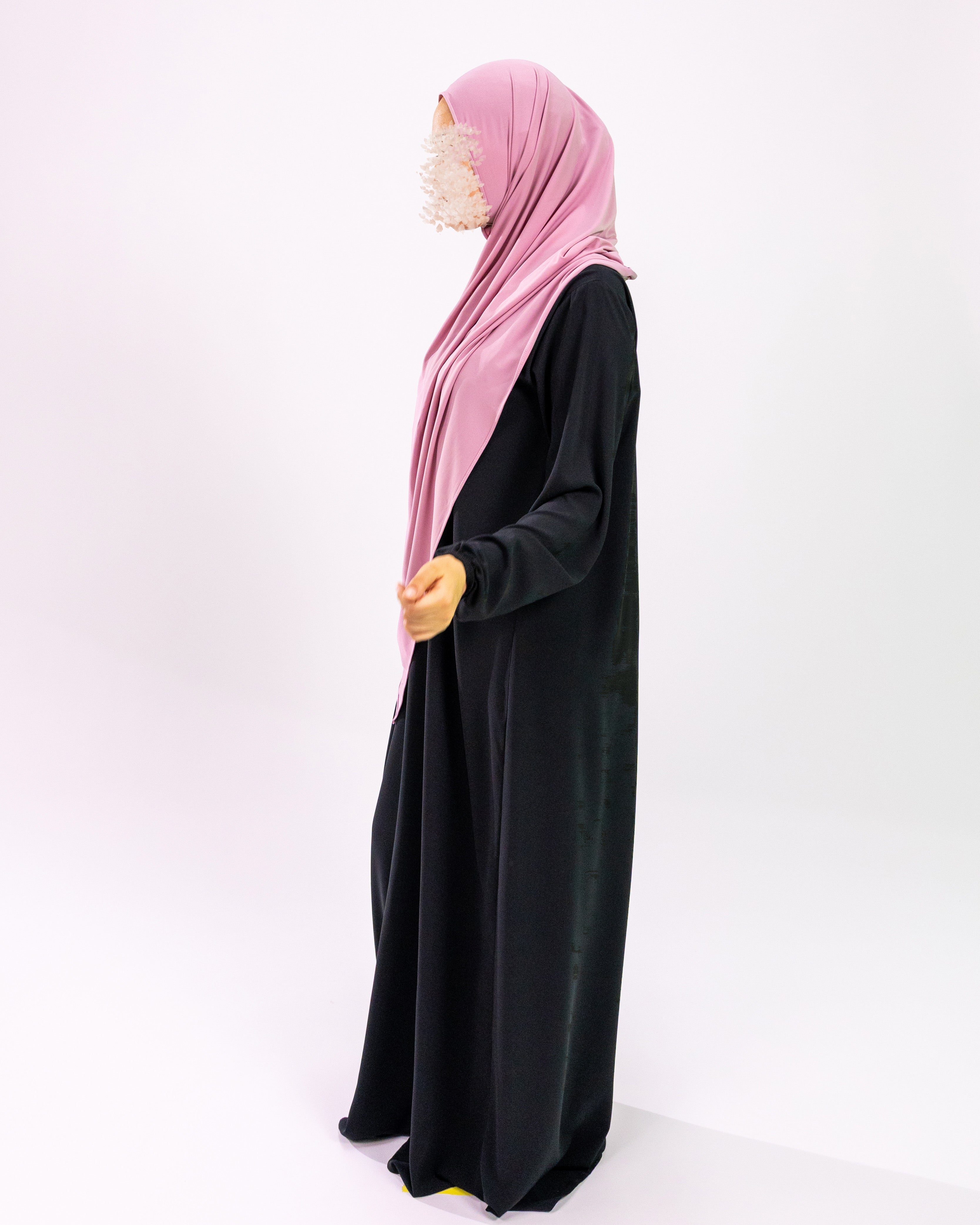 Abaya Essential <br>- Black